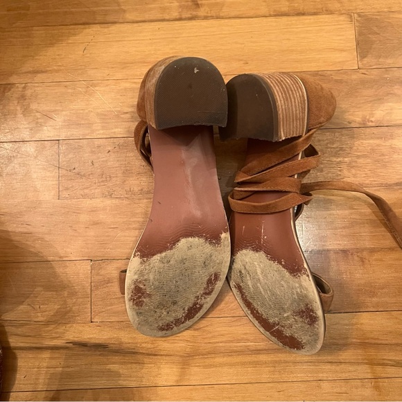 Steve Madden Rizzaa Tie up sandals - Picture 2 of 4